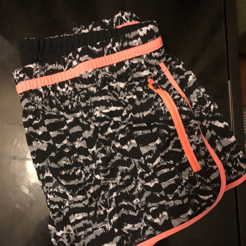Fabletics shorts